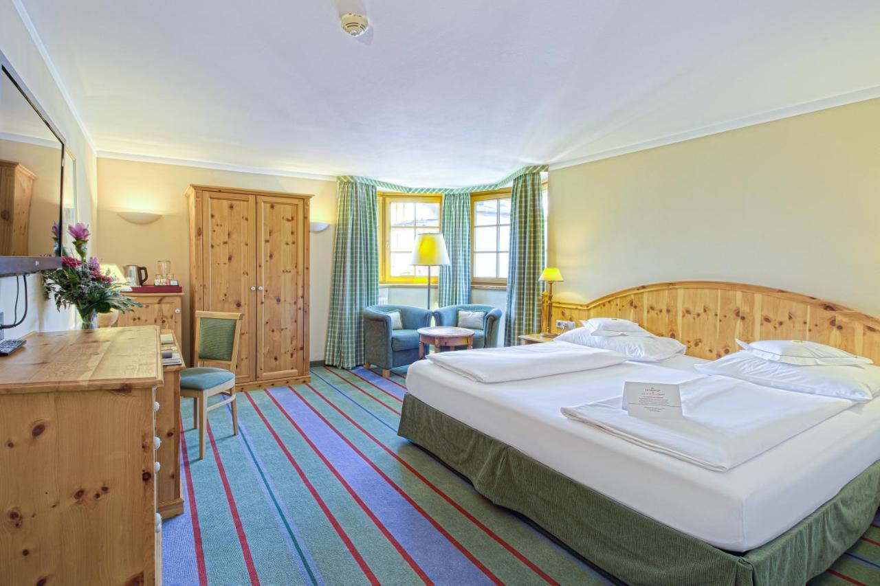 Superior Double Room,1128159054:JPEG